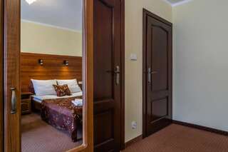 Отели типа «постель и завтрак» Markowy Dworek Бялка-Татшаньска Двухместный номер с 1 кроватью или 2 отдельными кроватями-10